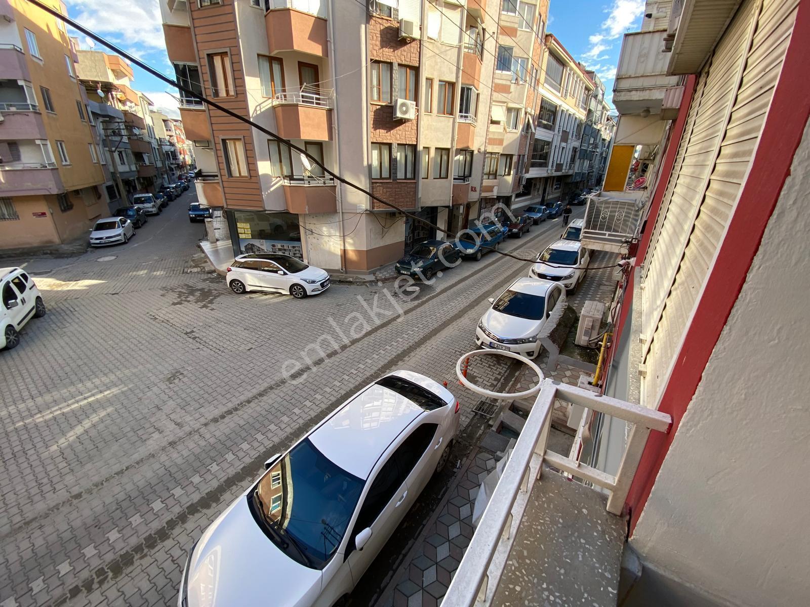 Edremit Cumhuriyet Mahallesi – Üçgen Park Mevkii Satılık 3+1 Daire - Görsel 4
