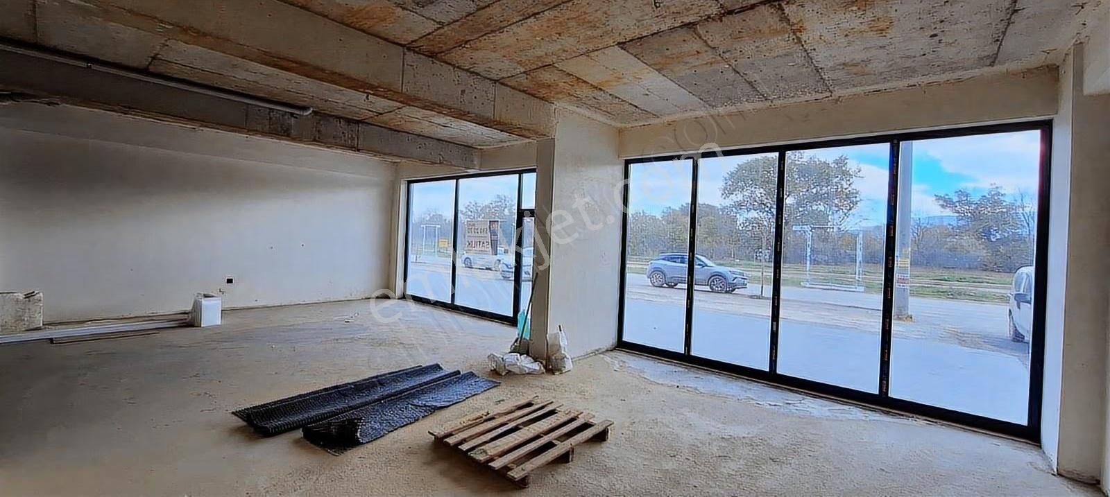 Kayapa Ana Bulvarda Eşsiz 183m2 Net Satılık Dükkan. - Görsel 4