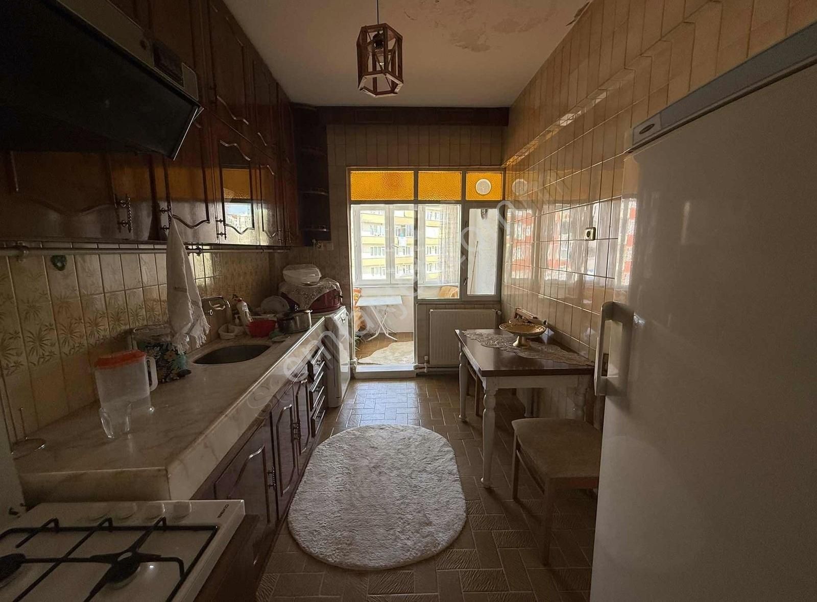 Karacabey Merkez'de Satılık Geniş Ferah 3+1 - Görsel 9