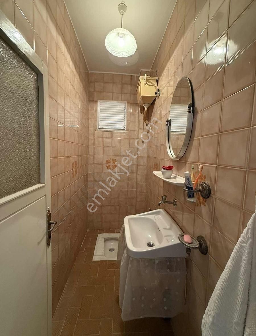 Karacabey Merkez'de Satılık Geniş Ferah 3+1 - Görsel 2