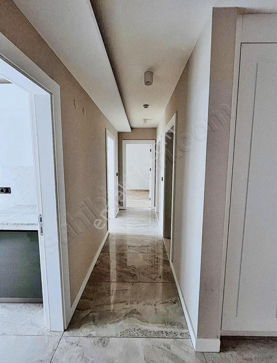 Downtown'da Kiralık Geniş Ve Manzaralı 2+1 Daire - Görsel 9
