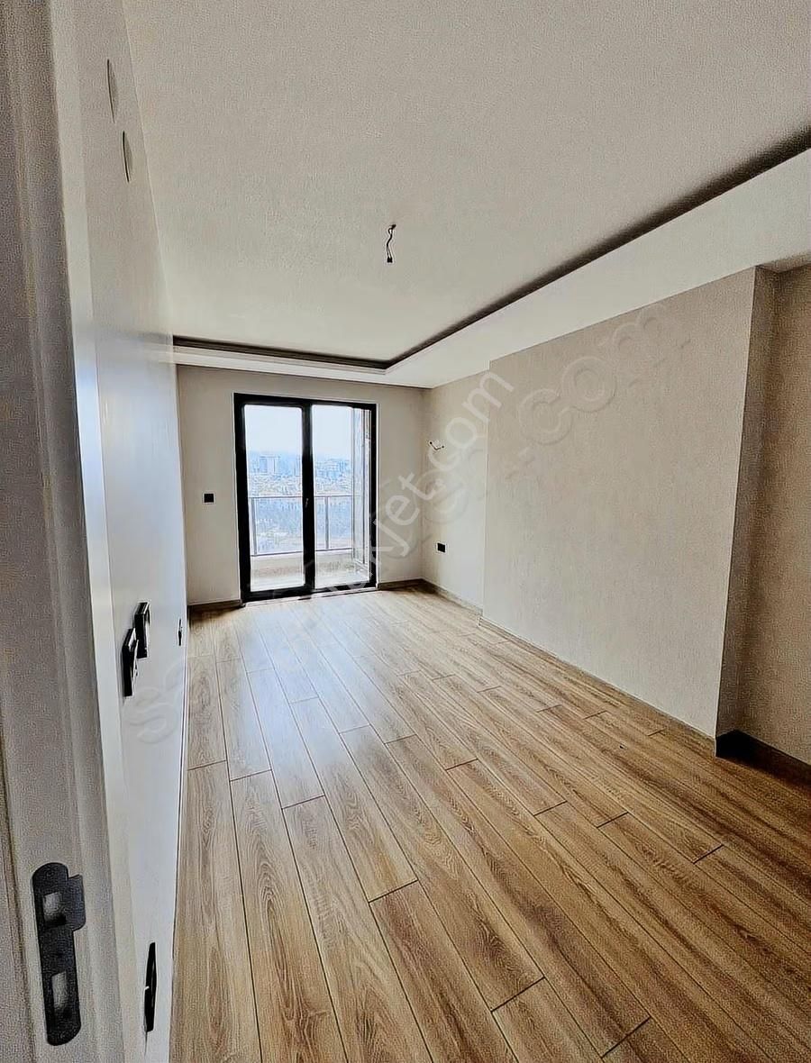 Downtown'da Kiralık Geniş Ve Manzaralı 2+1 Daire - Görsel 19