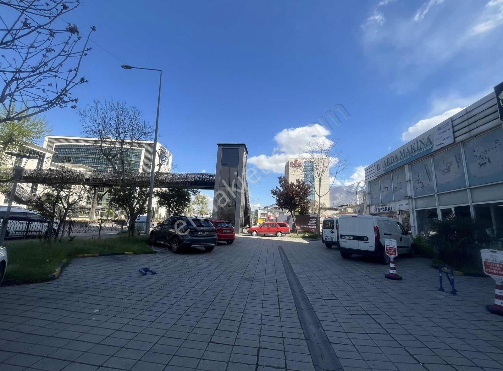 Tüze Plaza Da Eşyalı Kiralık 300 Metre² Ofis - Görsel 28