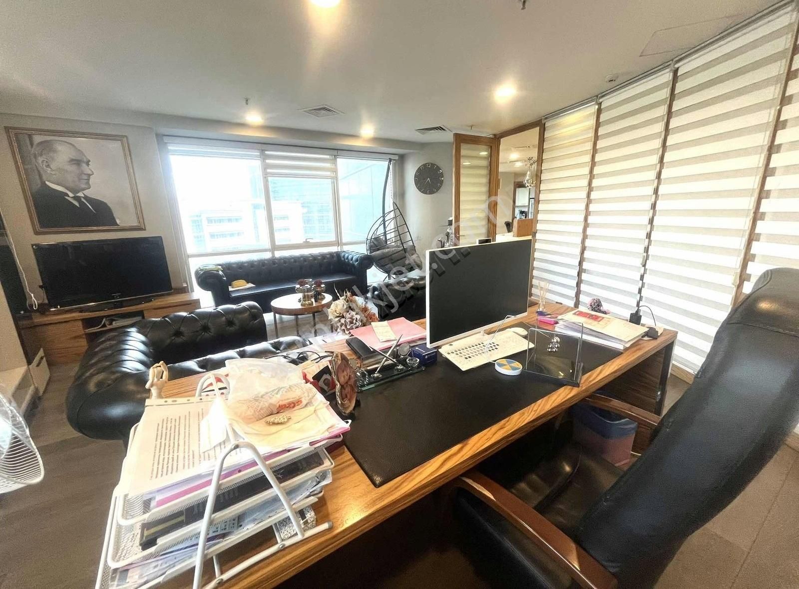 Tüze Plaza Da Eşyalı Kiralık 300 Metre² Ofis - Görsel 6