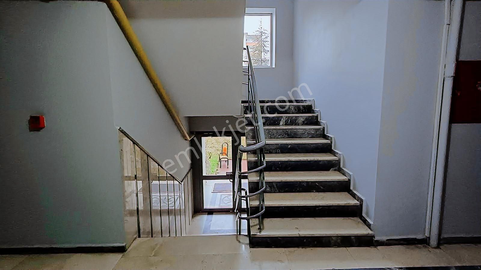 Etimesgut Ayyıldız Mah. Satılık 3+1 Geniş, Ferah Lüks Daire - Görsel 18