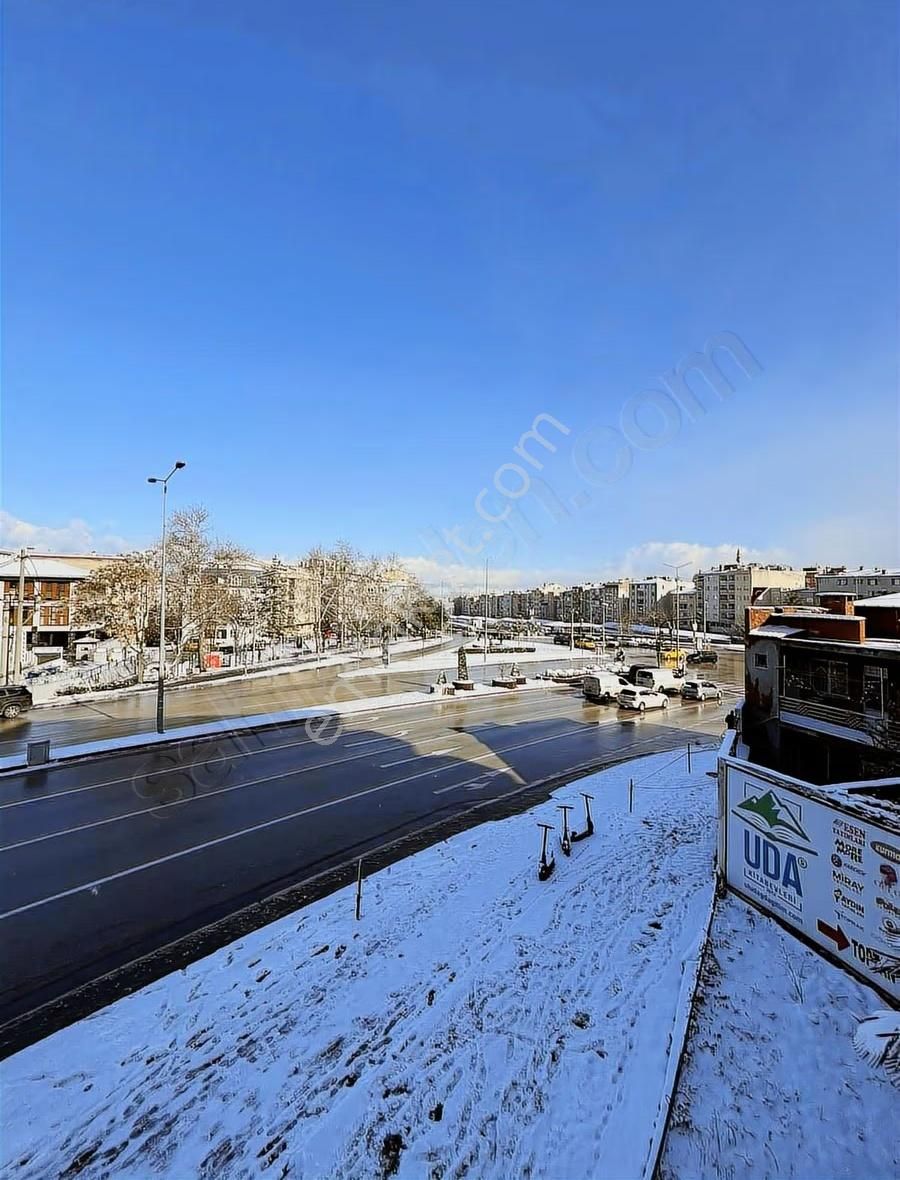 Dialog Piramit Gayrimenkulden Gökdere Meydanda 3+1 Kiralık Daire - Görsel 11
