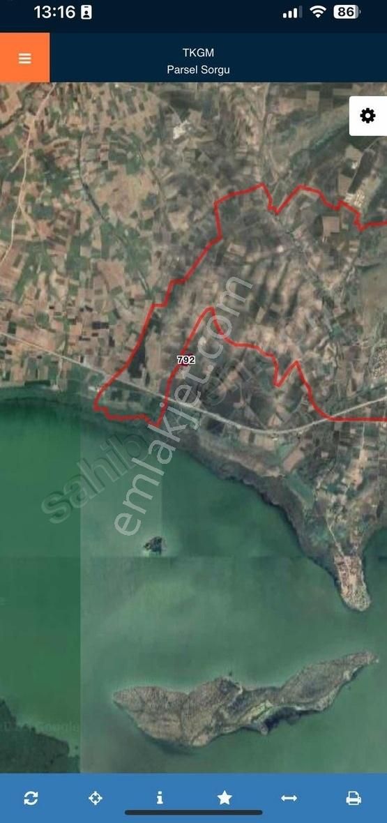 Karacabey Yenikaraağaç Ta Satılık 10. 700 Metre² Satılık Tarla