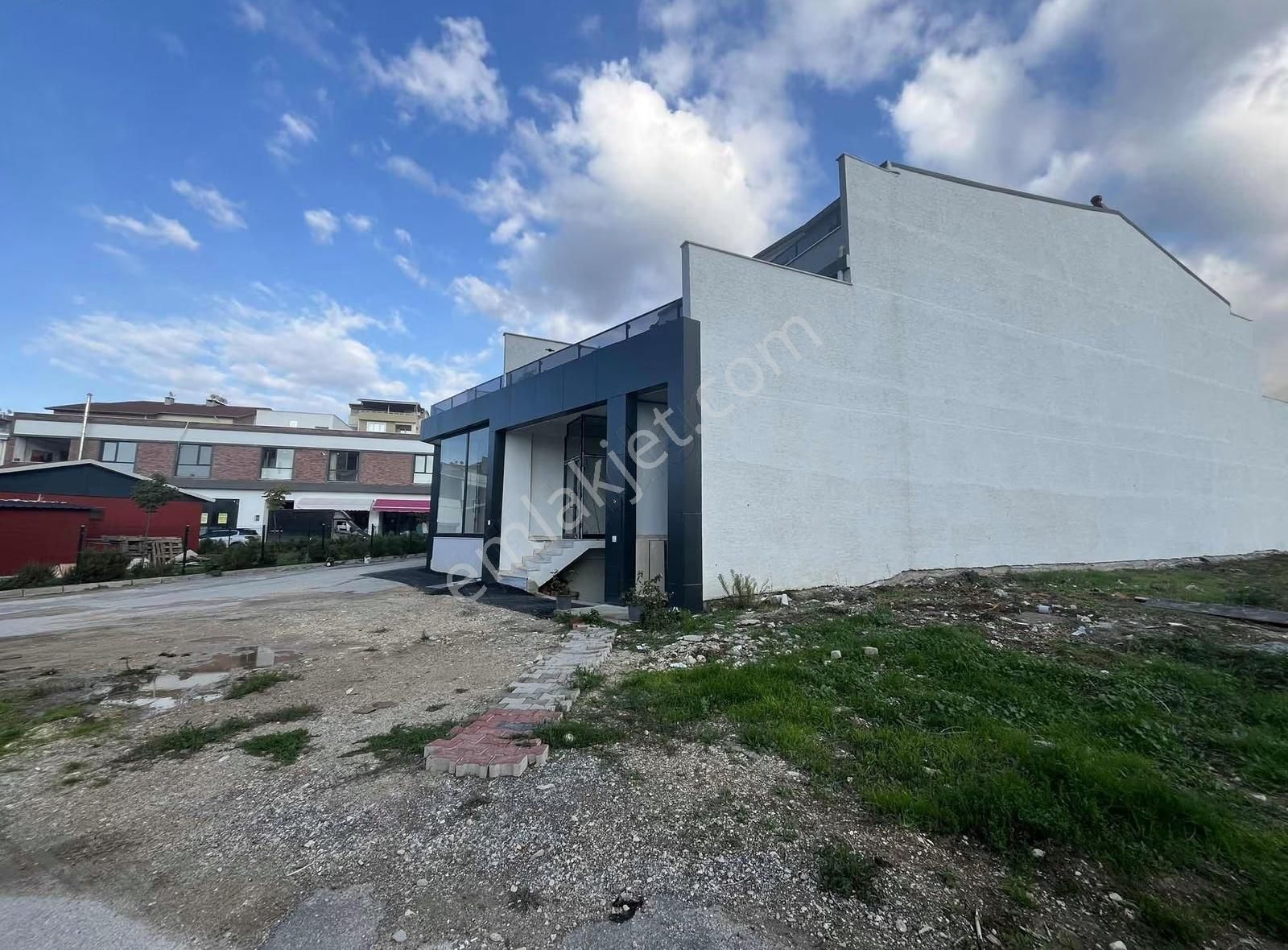 Dialog Piramitden Demirci De Satılık Dükkan - Görsel 13