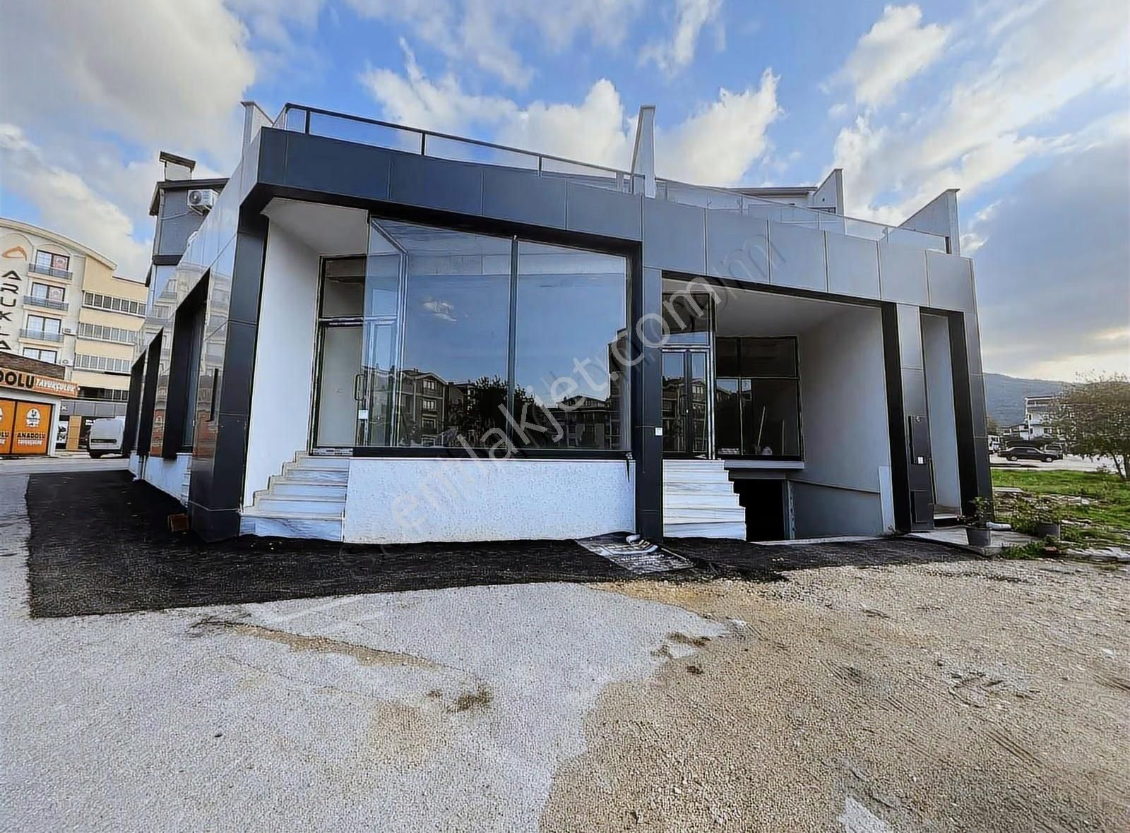 Dialog Piramitden Demirci De Satılık Dükkan - Görsel 10