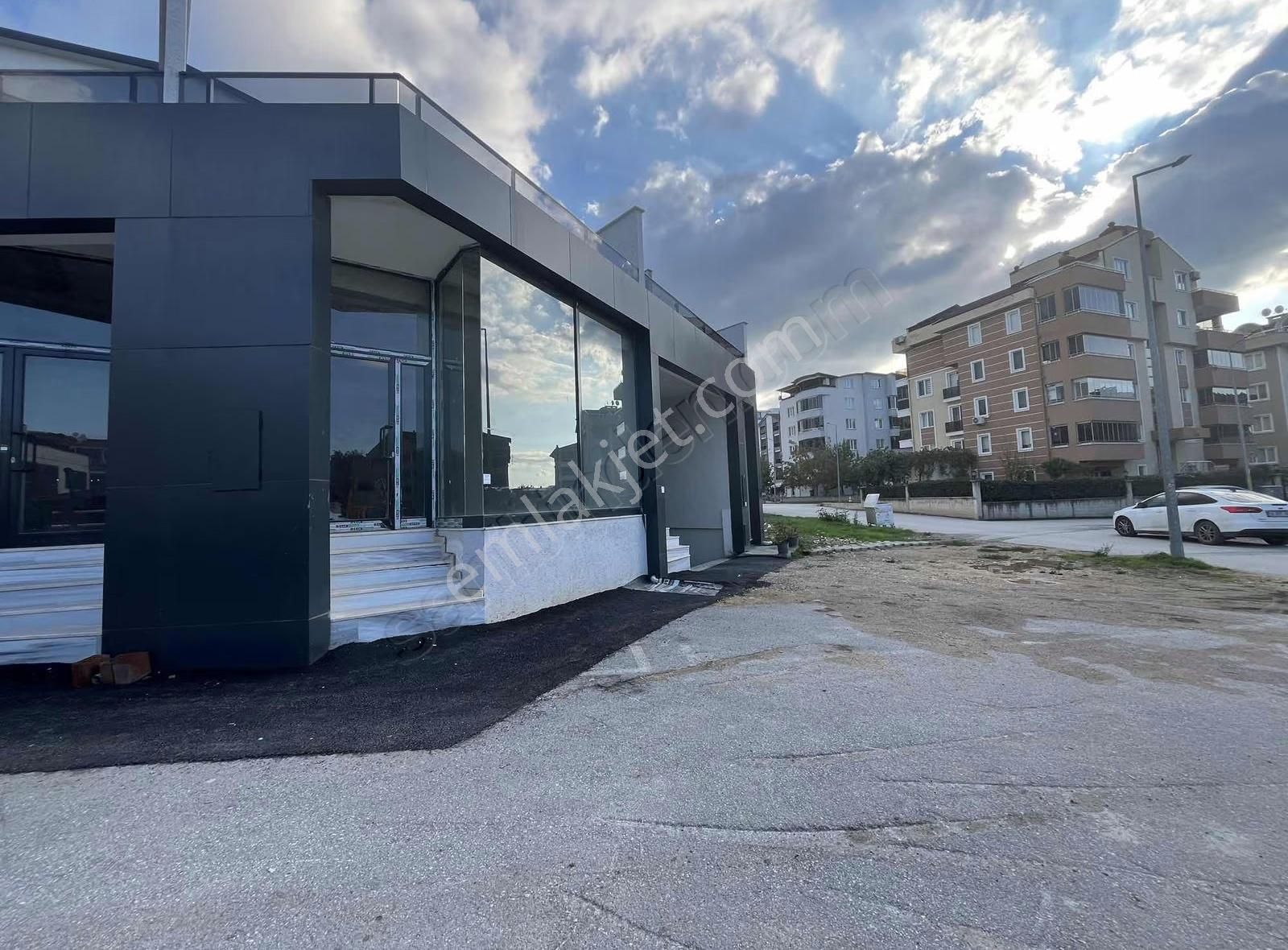 Dialog Piramitden Demirci De Satılık Dükkan - Görsel 5