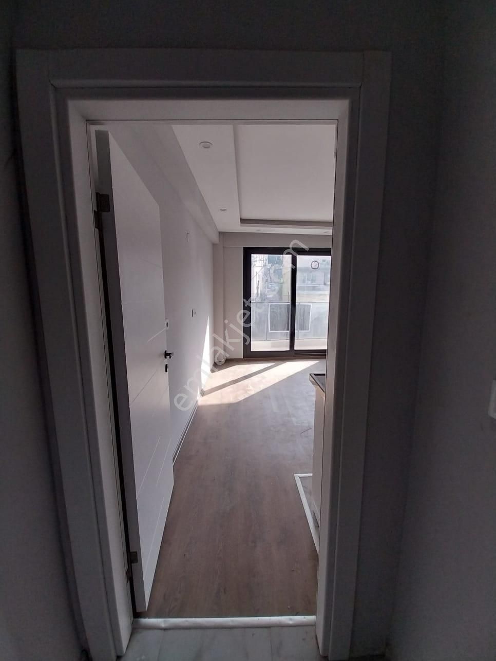 Nafiz Gürman Mahallesi Ana Cadde Üzeri İyi Konumda Satılık 2+1 - Görsel 14