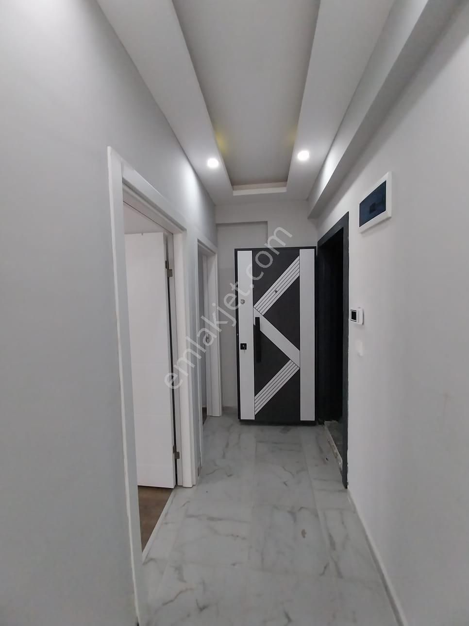 Nafiz Gürman Mahallesi Ana Cadde Üzeri İyi Konumda Satılık 2+1 - Görsel 10