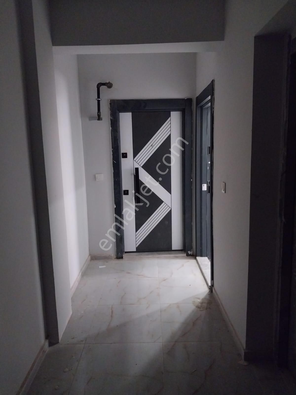 Nafiz Gürman Mahallesi Ana Cadde Üzeri İyi Konumda Satılık 2+1 - Görsel 15