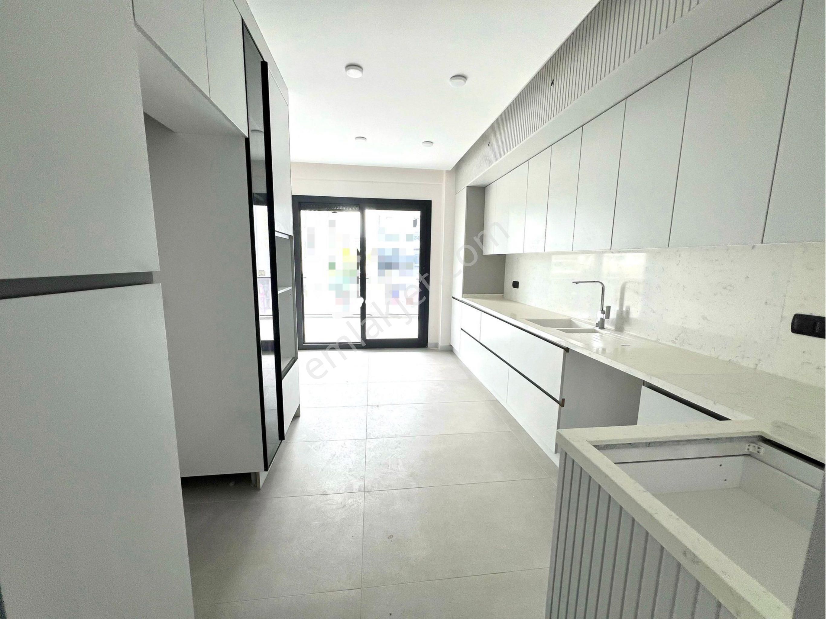 Ferhatlar Koleji Mevkili 3+1 Yerden Isıtmalı Oturuma Hazır Satılık Daire - Görsel 5