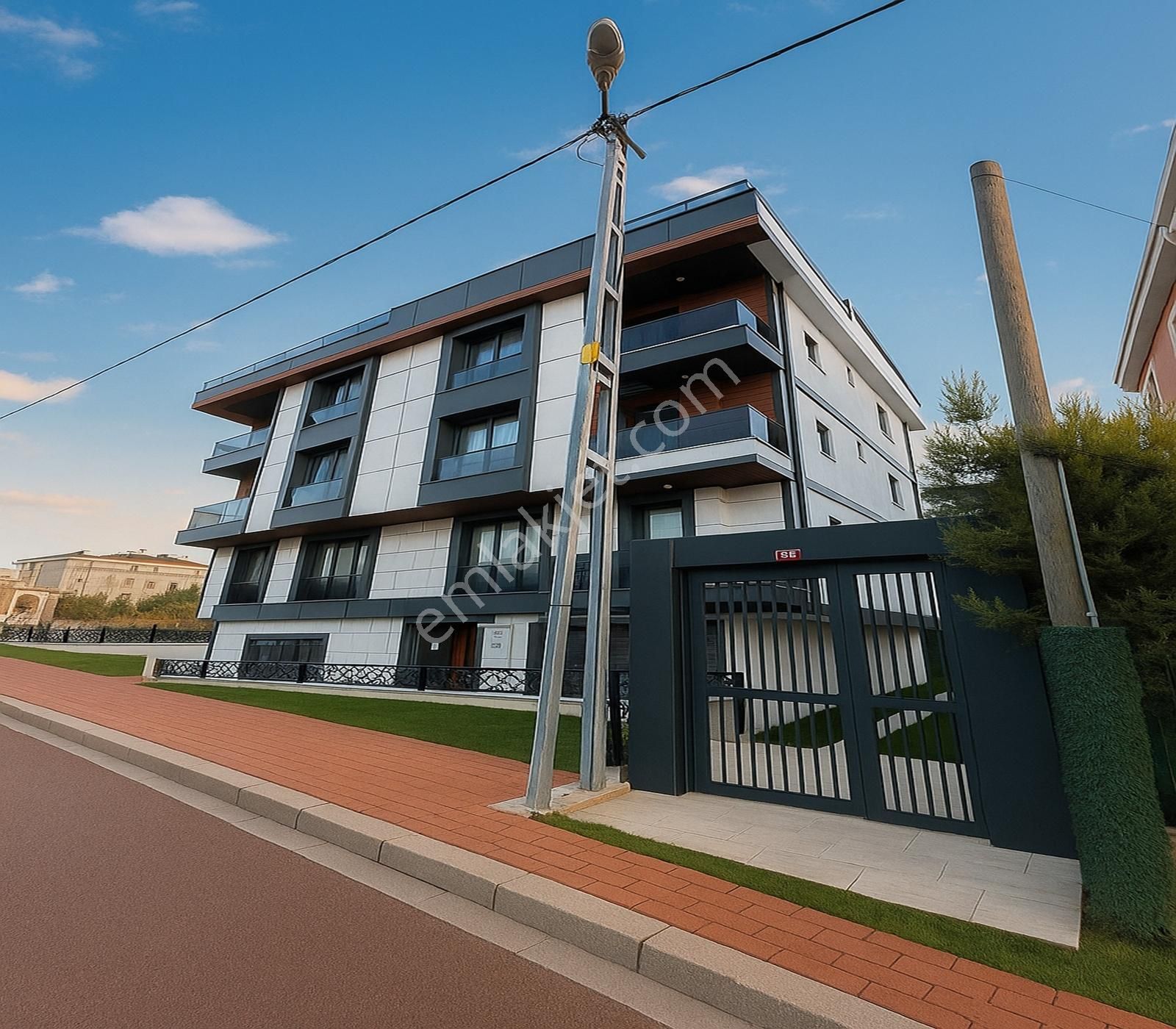 Lıve Yapıdan Adnan Kahveci'nin Merkezi Lokasyonunda Emsalsiz 2+1 - Görsel 18