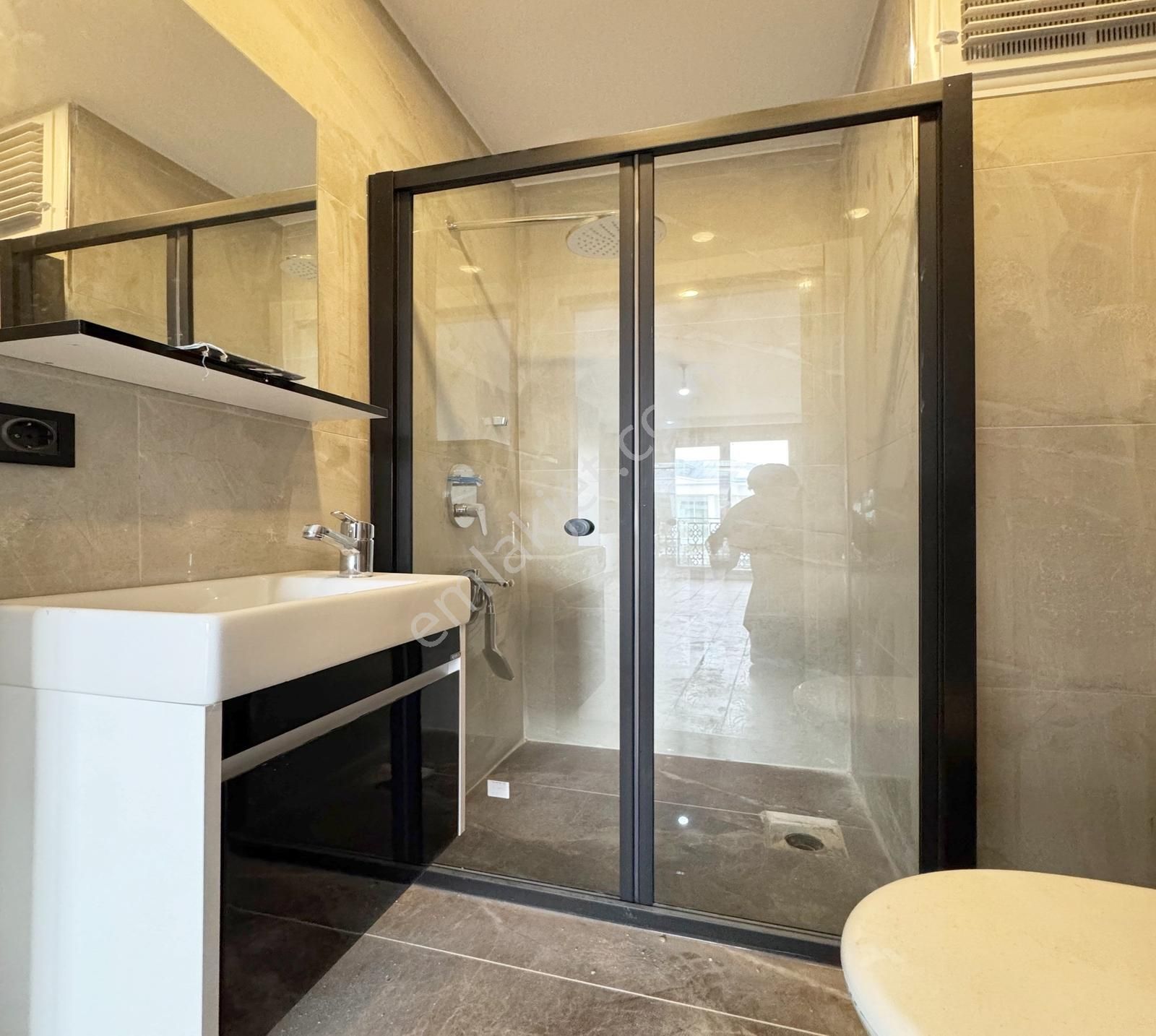 Lıve İnşaat %50 Peşin 12ay Faizsiz Vade İmkanı İle Lüks Proje - Görsel 26