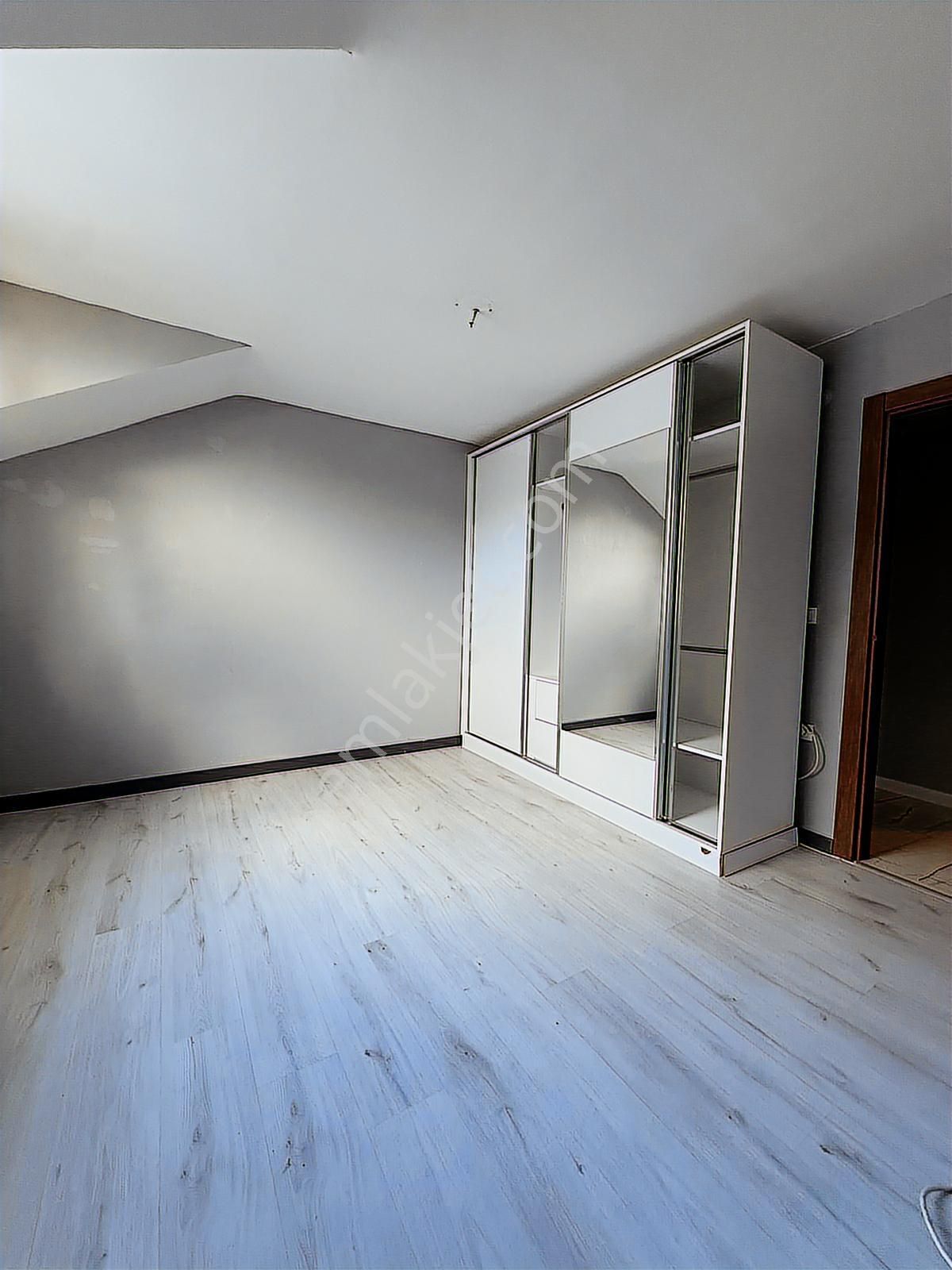 Kavaklı Merkezde Site İçi Ulaşıma Yakın Kiralık Dubleks Daire - Görsel 6