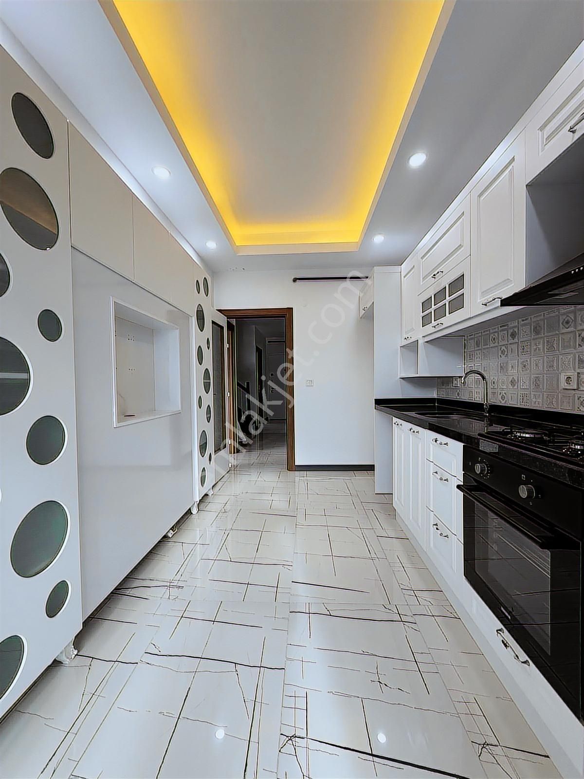 Kavaklı Merkezde Site İçi Ulaşıma Yakın Kiralık Dubleks Daire - Görsel 7