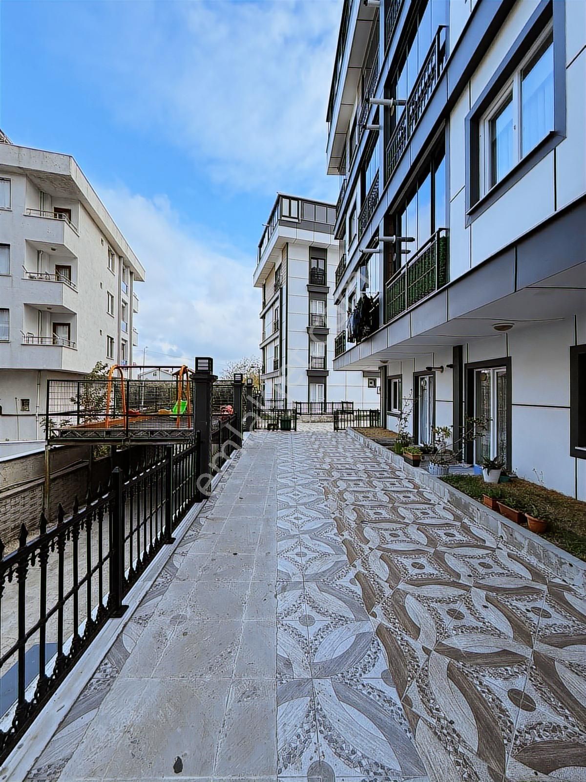 Kavaklı Merkezde Site İçi Ulaşıma Yakın Kiralık Dubleks Daire - Görsel 23