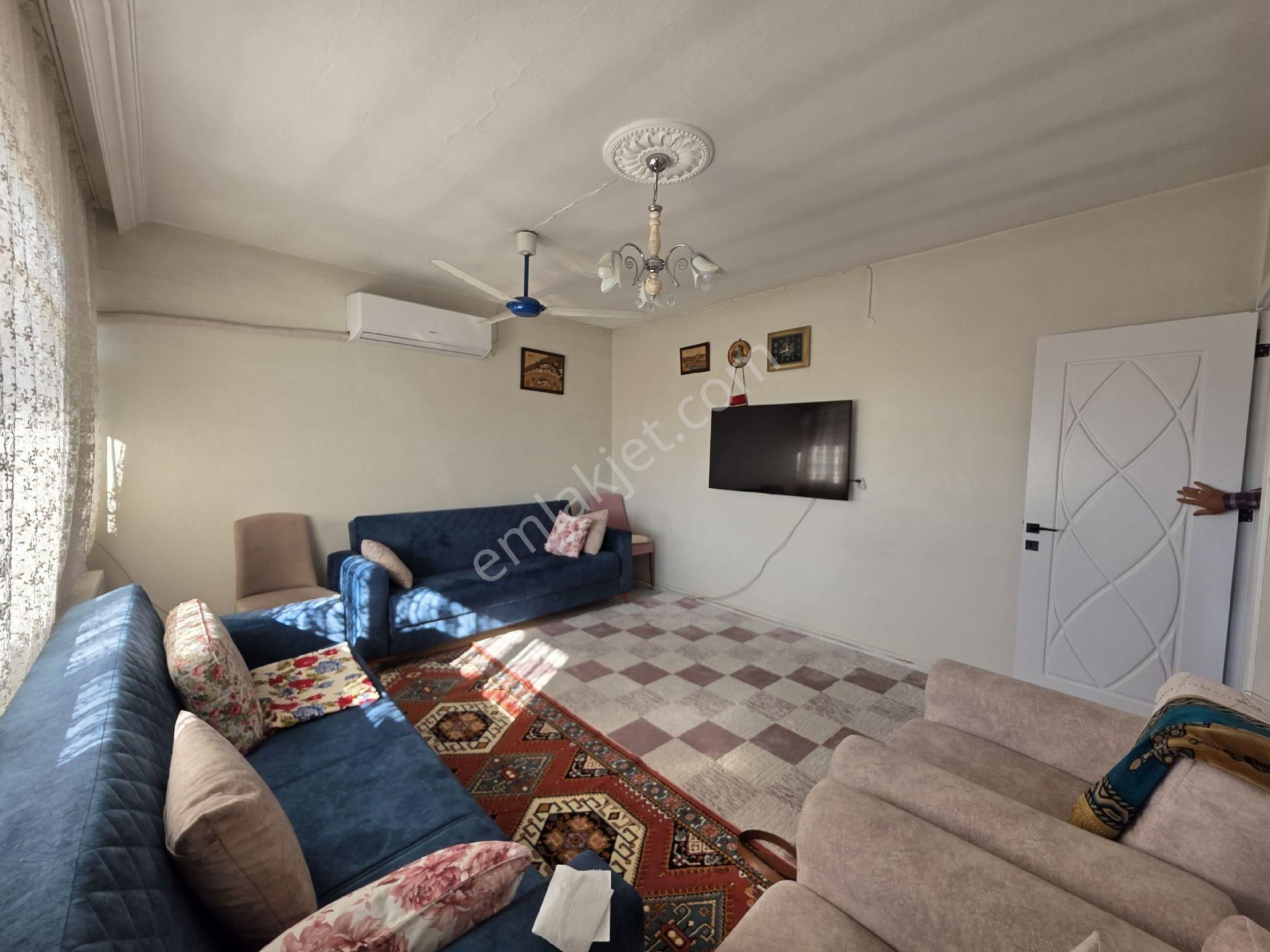 Levent Mahallesi Nde Satılık 2 Katlı Doğal Gazlı Müstakil Ev - Görsel 13