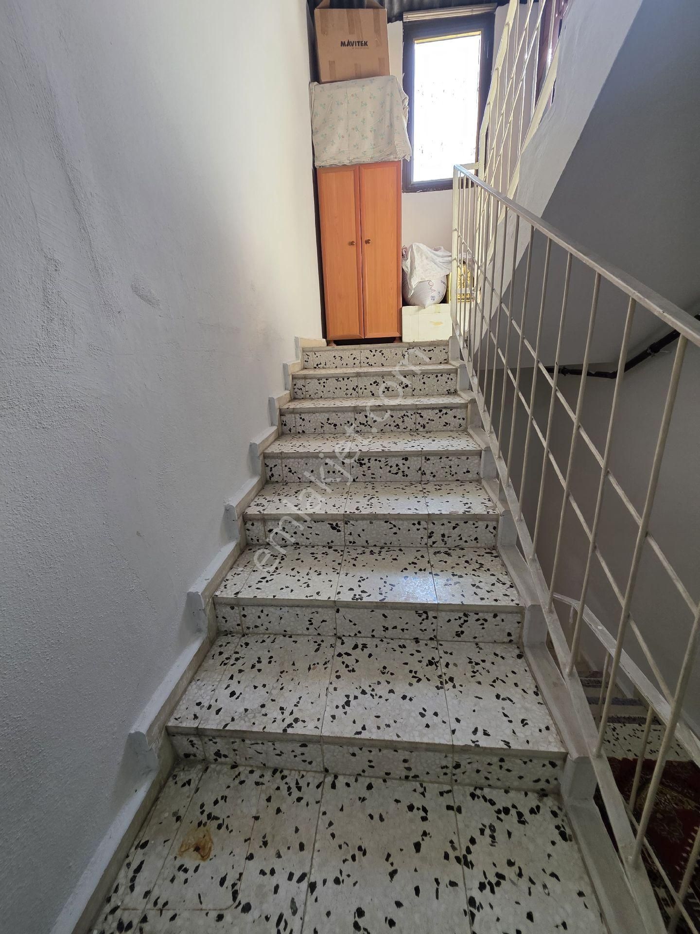 Levent Mahallesi Nde Satılık 2 Katlı Doğal Gazlı Müstakil Ev - Görsel 9