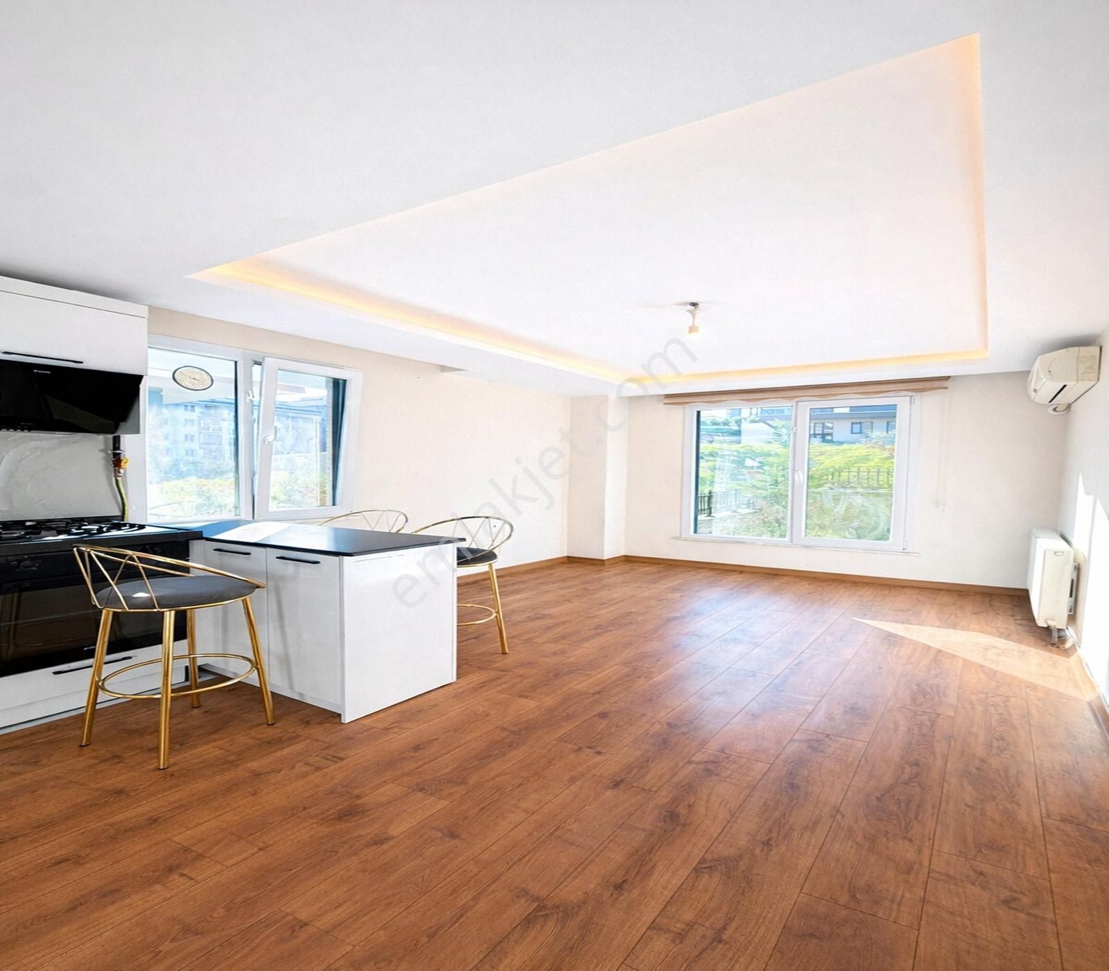 Beylikdüzü Lıve İnşaat'tan Site İçi Kapalı Otoparklı İskanlı 2+1 - Görsel 2