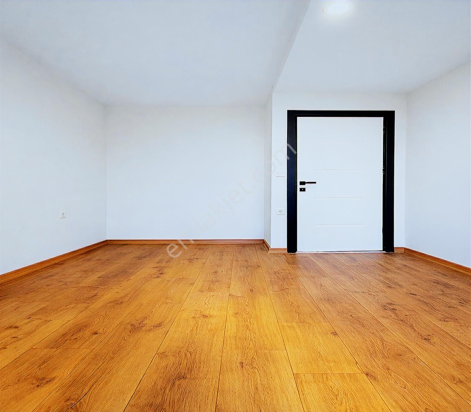 Beylikdüzü Lıve İnşaat'tan Site İçi Kapalı Otoparklı İskanlı 2+1 - Görsel 12