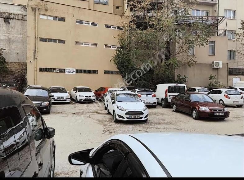 Ticaretin Merkezi Cumhuriyet Caddesinde Satılık Kıymetli Arsa