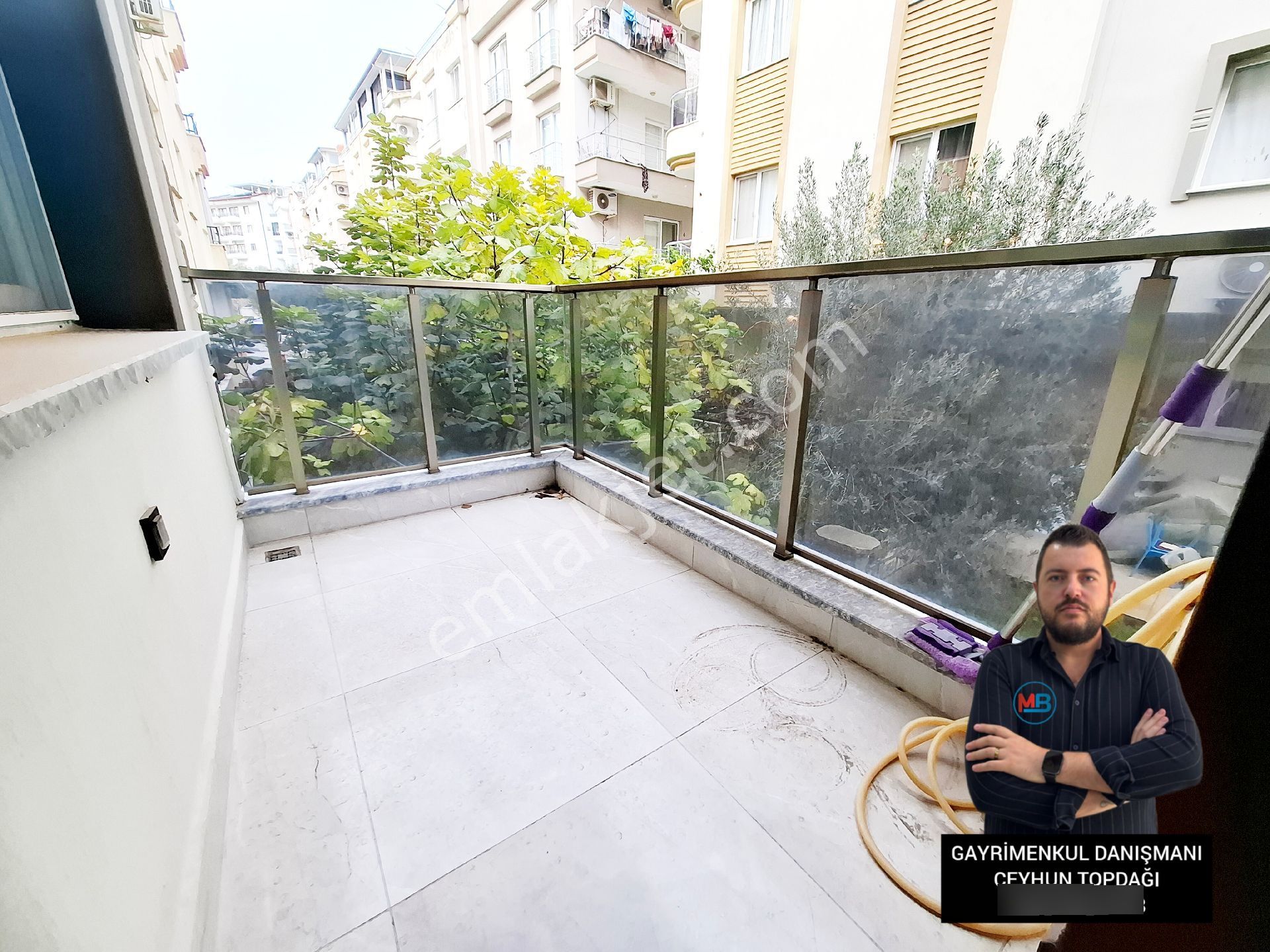 Didim Merkez'de 2+1 Sıfır Orta Kat Asansörlü Eşyalı Masrafsız Daire ! - Görsel 11