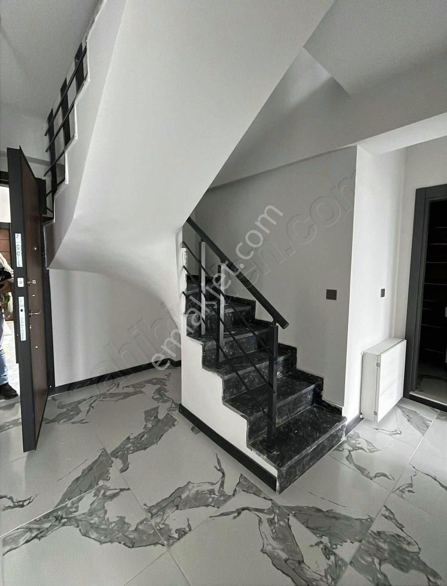 Alpiş Nilüfer House 1 Projesinde 4+1 Dubleks Daire - Görsel 13