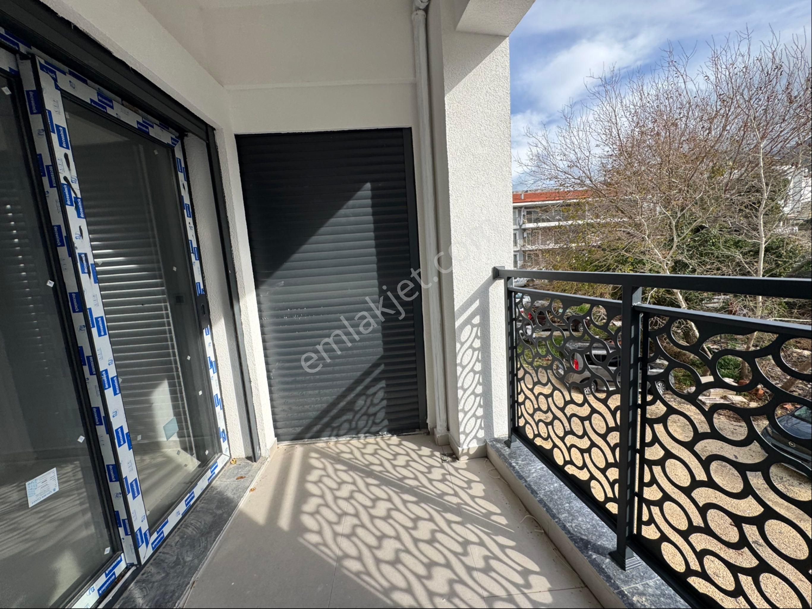 Kuşadası Güzelçamlı'da Satılık 2+1 Ara Kat Sıfır Daire - Görsel 33