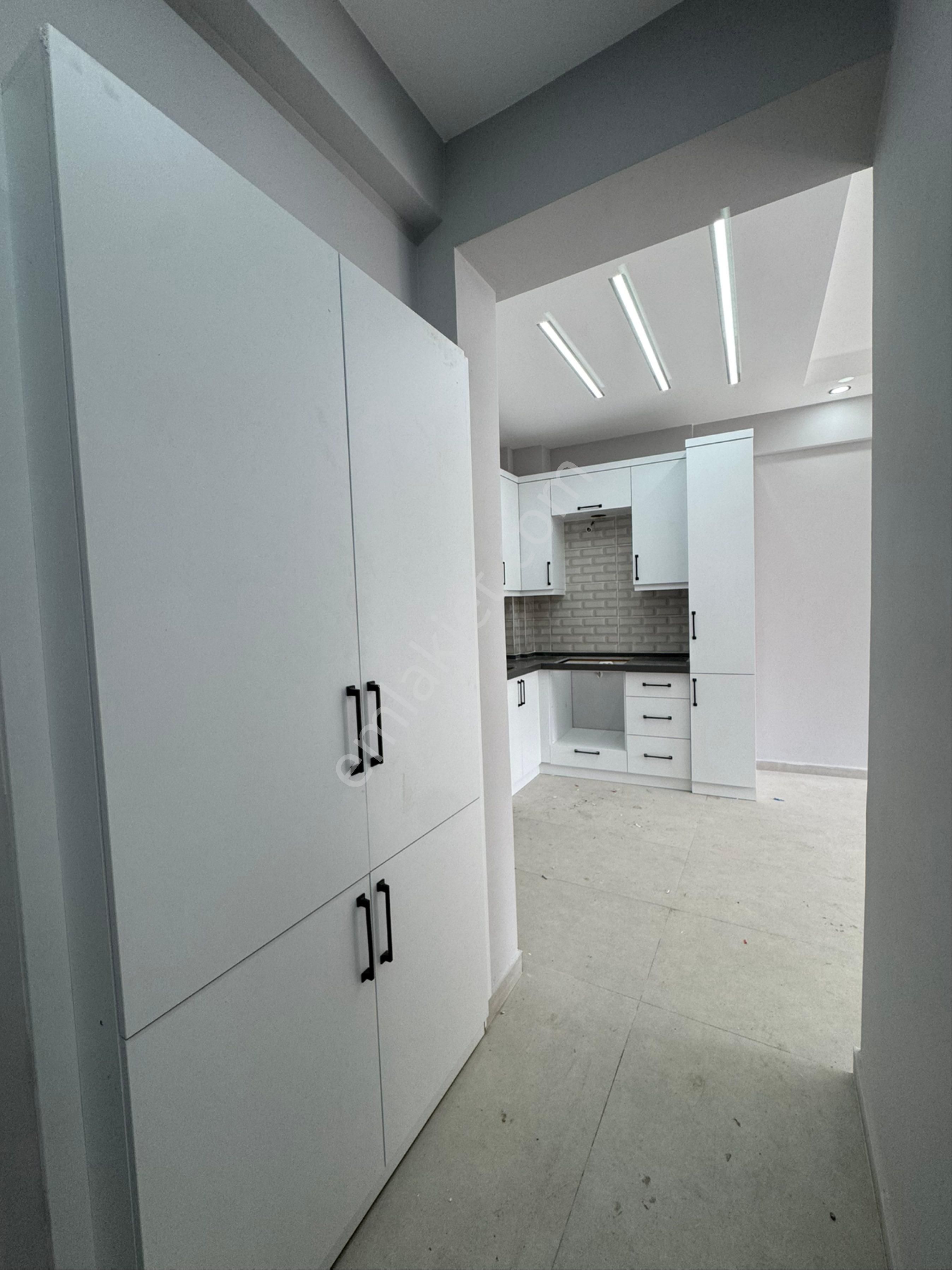 Kuşadası Güzelçamlı'da Satılık 2+1 Ara Kat Sıfır Daire - Görsel 8