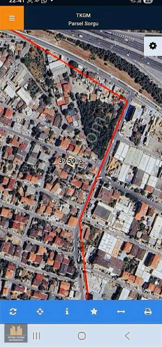 Ataşehir'de 172m2 Satılık Köşebaşı Arsa - Görsel 4
