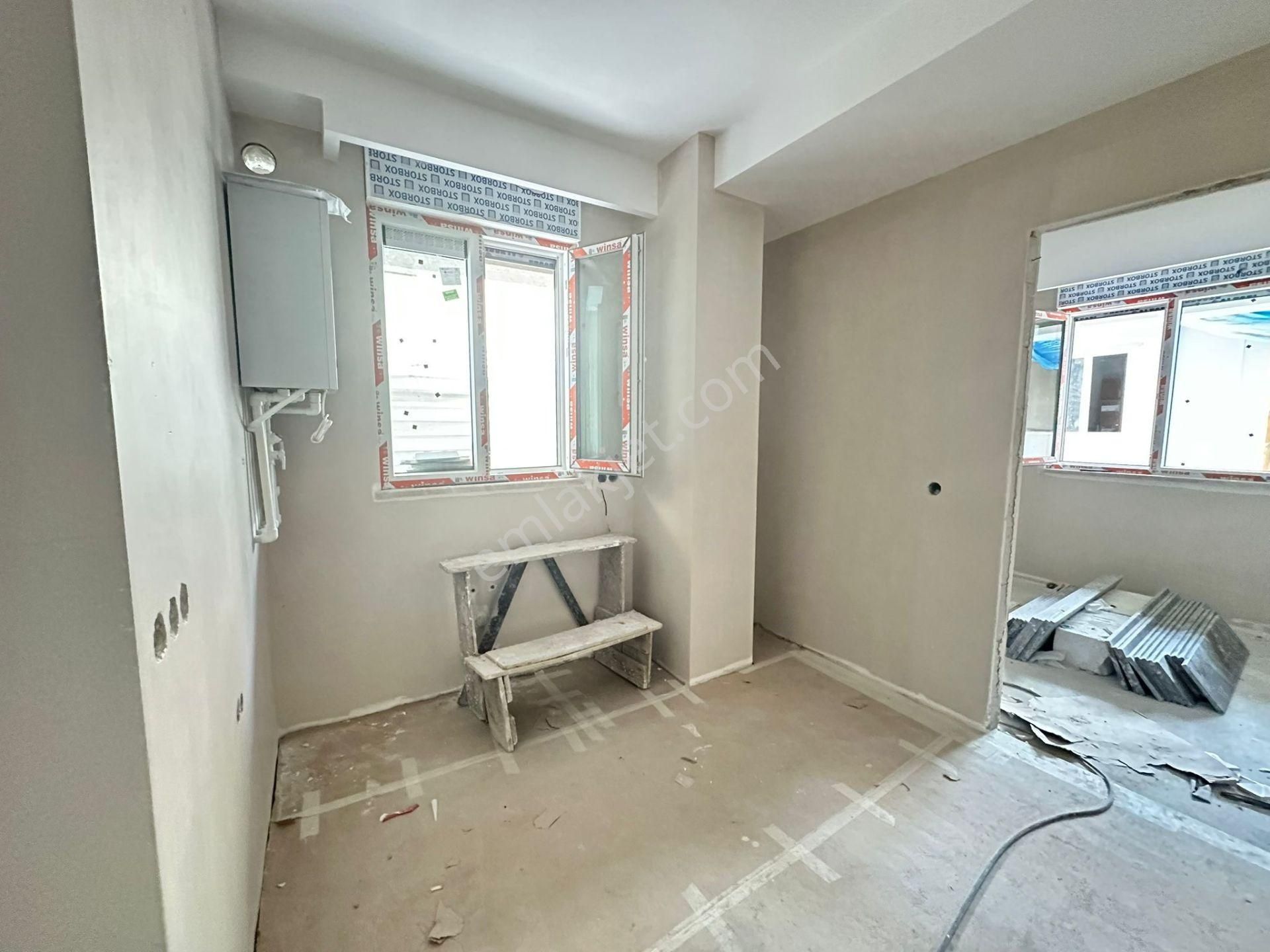 Met'den Kozyatağı Kozzy Yakını Sıfır Binada 2+1 Satılık Kombili - Görsel 10