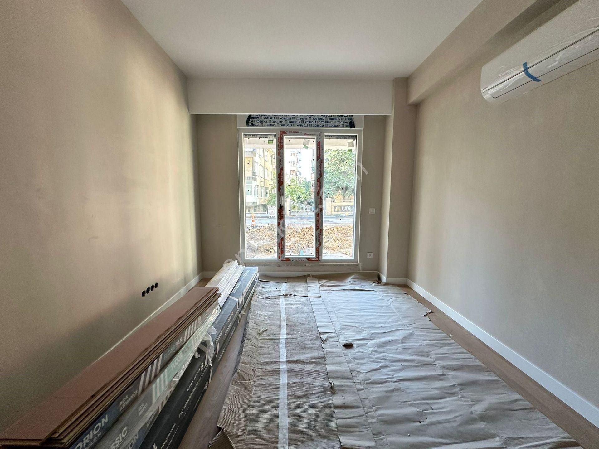 Met'den Kozyatağı Kozzy Yakını Sıfır Binada 2+1 Satılık Kombili - Görsel 9