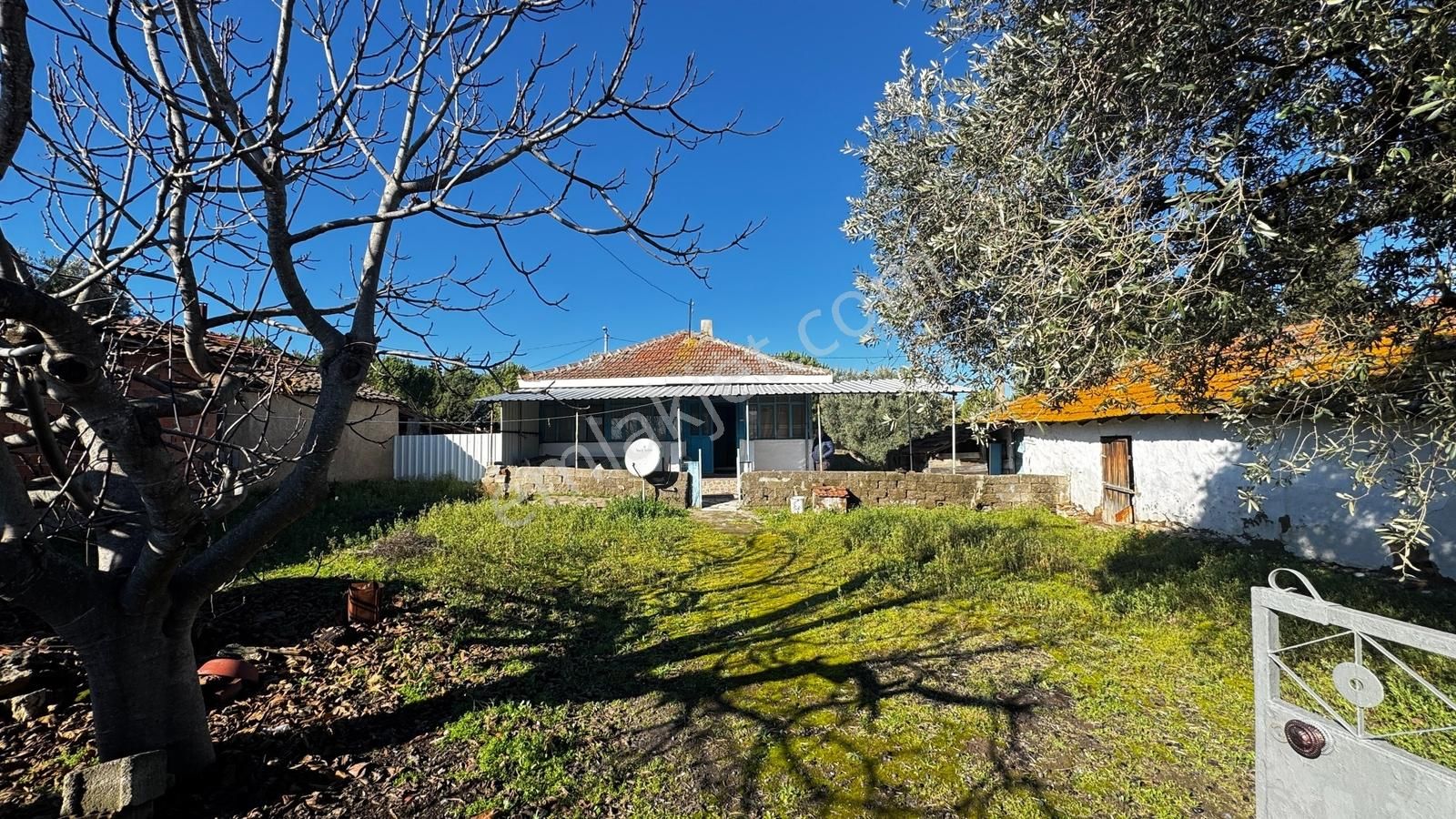 648 M2 Arsa İçinde 2+2 Müstakil Köy Evi - Görsel 19