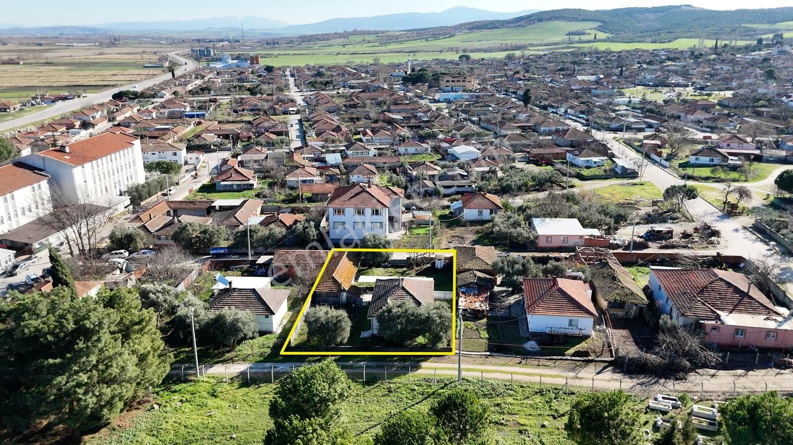 648 M2 Arsa İçinde 2+2 Müstakil Köy Evi - Görsel 20