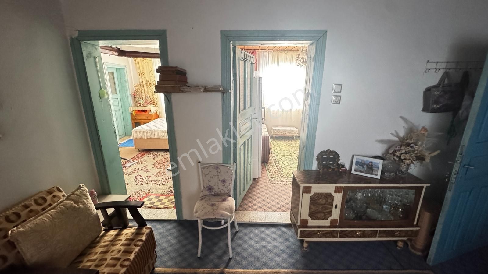 648 M2 Arsa İçinde 2+2 Müstakil Köy Evi - Görsel 13