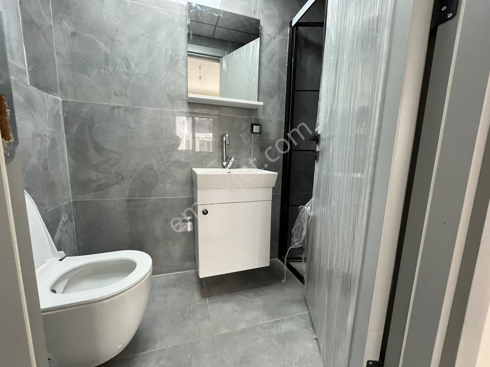 Tuncay Kartal'dan Çamlıca Mh De Birlik Caddesi Yaını 160 M2 3+1 - Görsel 28