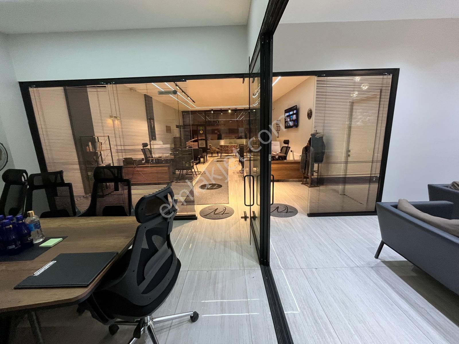 Tuncay Kartal'dan Çamlıca Mh De Birlik Caddesi Yaını 160 M2 3+1 - Görsel 30