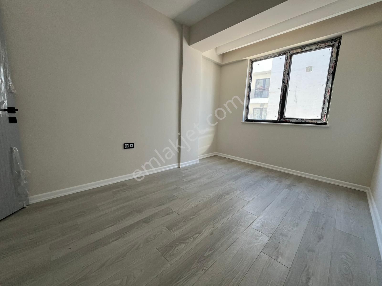 Tuncay Kartal'dan Çamlıca Mh De Birlik Caddesi Yaını 160 M2 3+1 - Görsel 20