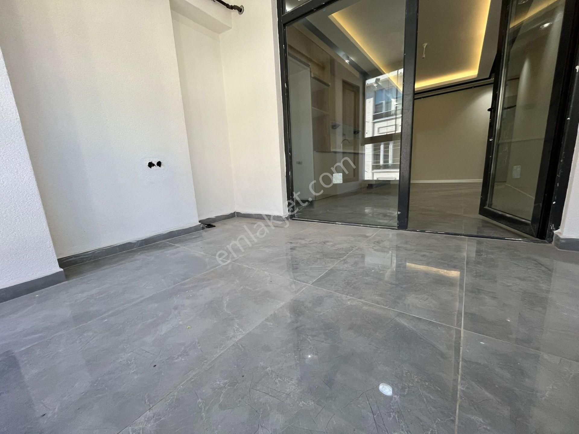 Tuncay Kartal'dan Çamlıca Mh De Birlik Caddesi Yaını 160 M2 3+1 - Görsel 6