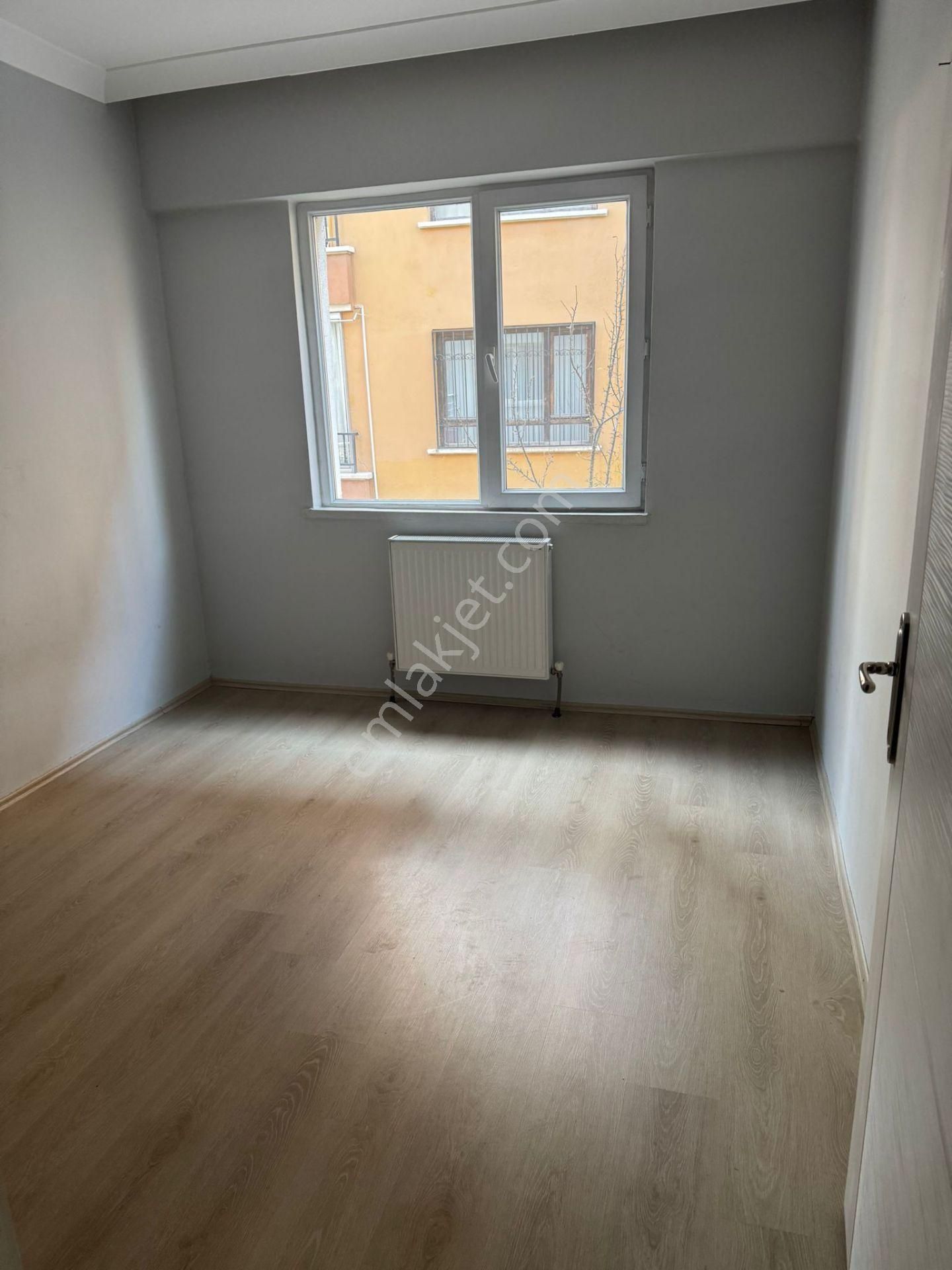 Başpınar'da Orhan Kemal Caddesi Yakını Asansörlü 3+1 1.katta Satılık Daire !! - Görsel 7