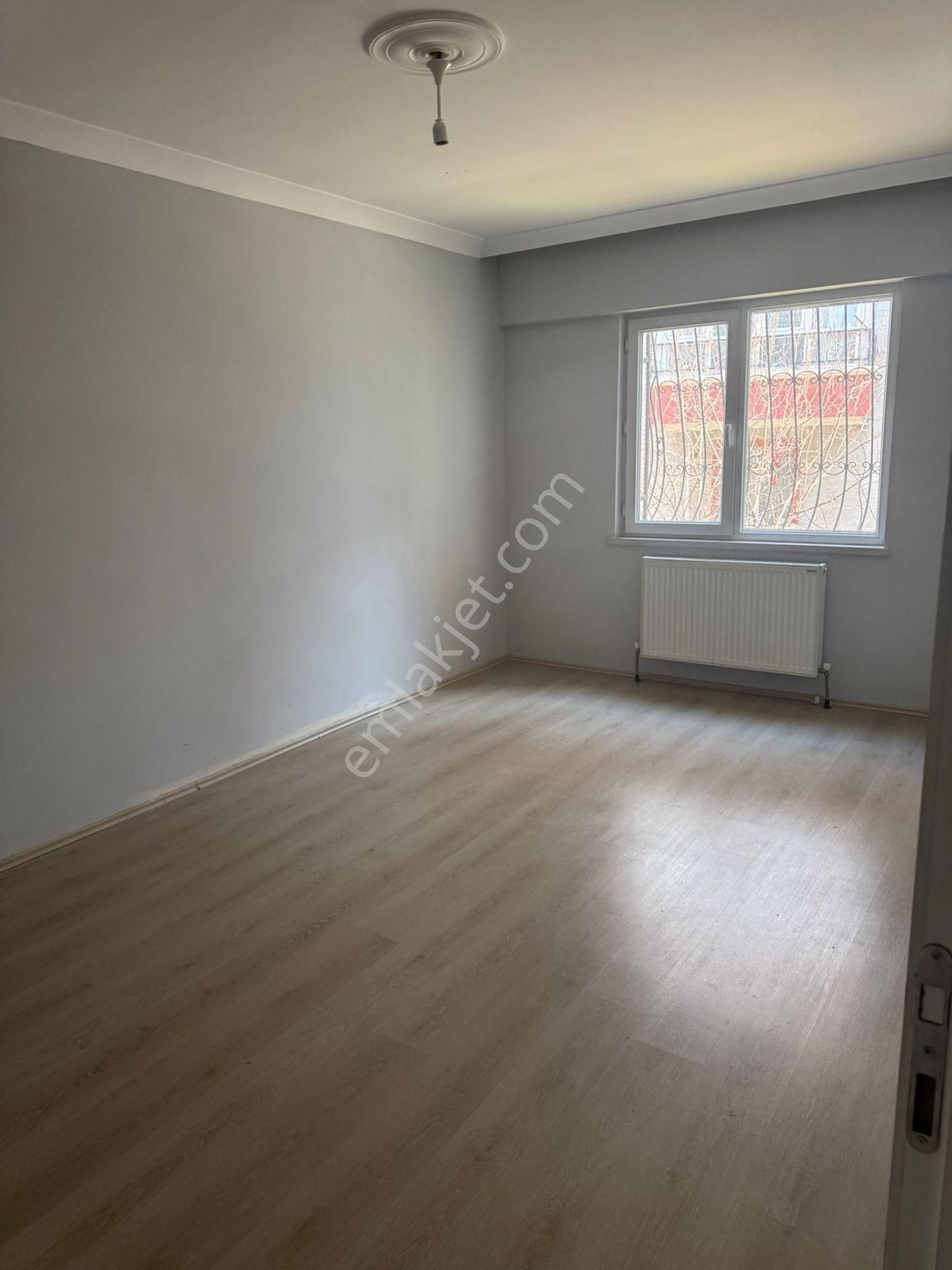 Başpınar'da Orhan Kemal Caddesi Yakını Asansörlü 3+1 1.katta Satılık Daire !! - Görsel 5