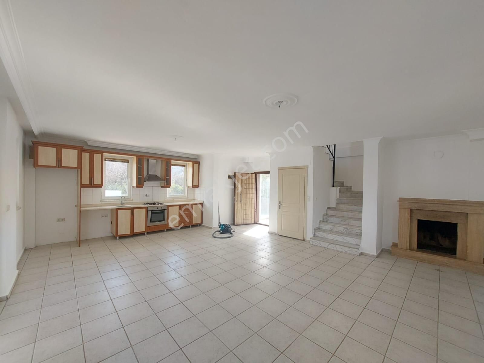 Muğla Dalyanda Kanala Yakın 580 M2 Arsada, 3+1 Müstakil Villa Satılık - Görsel 13