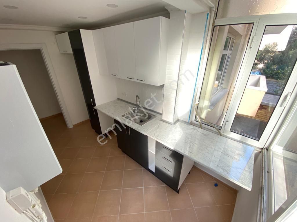 Tamiş'den Altayçeşme'de Yatırımlık Binada Balkonlu 1.katta 2+1 - Görsel 19