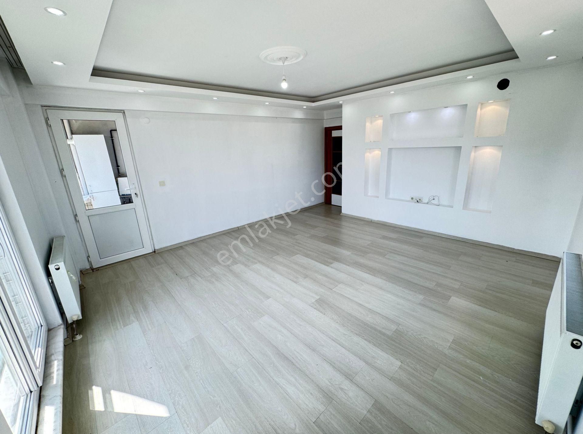 Elite Gd & 3+1 Hastane Karşısı 130 M2 İki Cepheli Fırsat Daire - Görsel 4