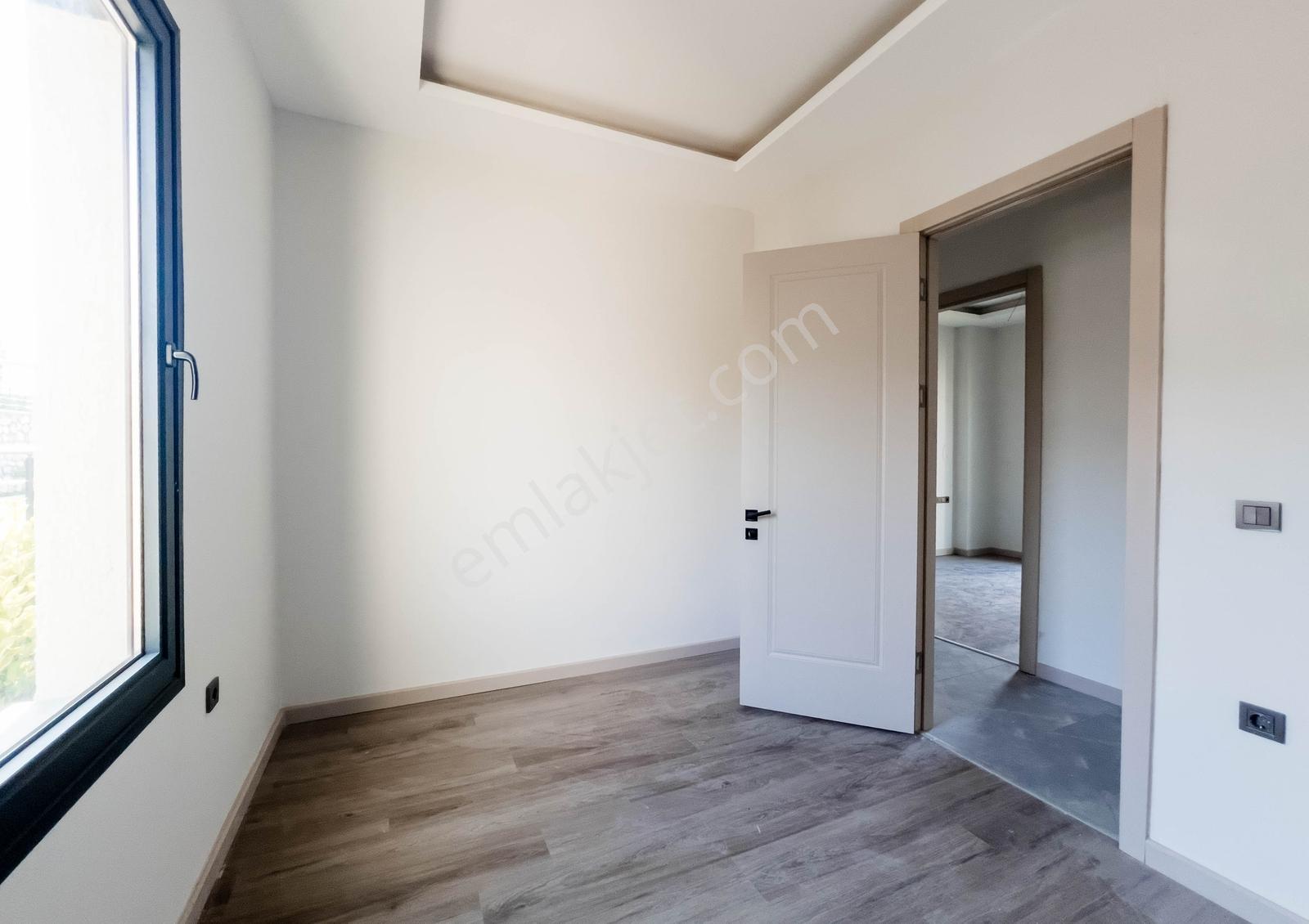 Fiyat Fırsatı! Marka Projede Tek Katlı Bahçeli Villa/iskanlı - Görsel 9