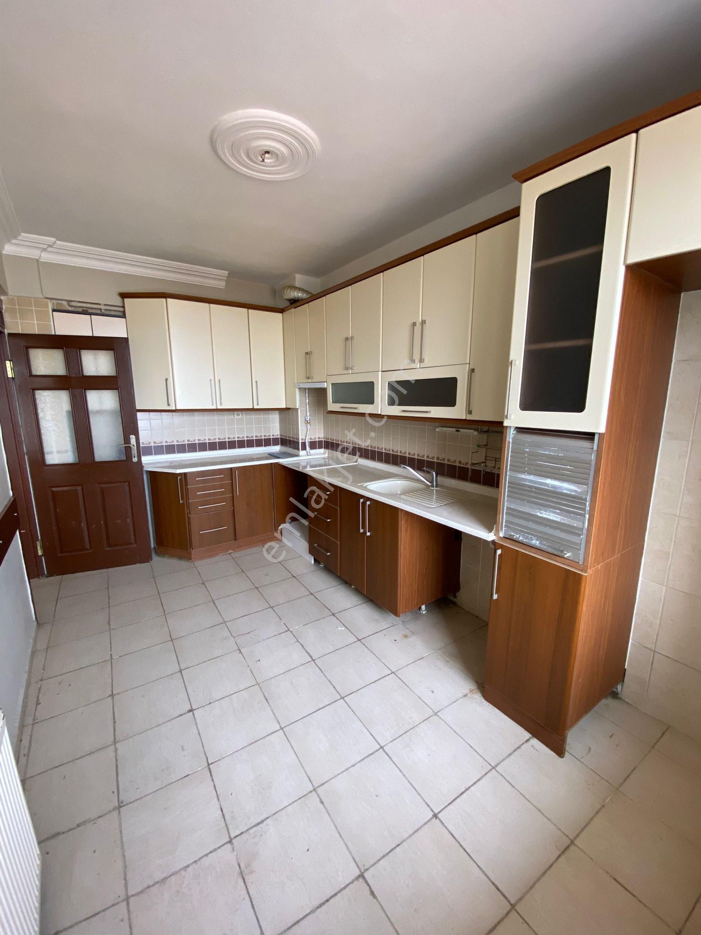 Zena Gayrimenkulden Samsun İlkadım Liman Mahallesinde 3+1 Satılık Daire