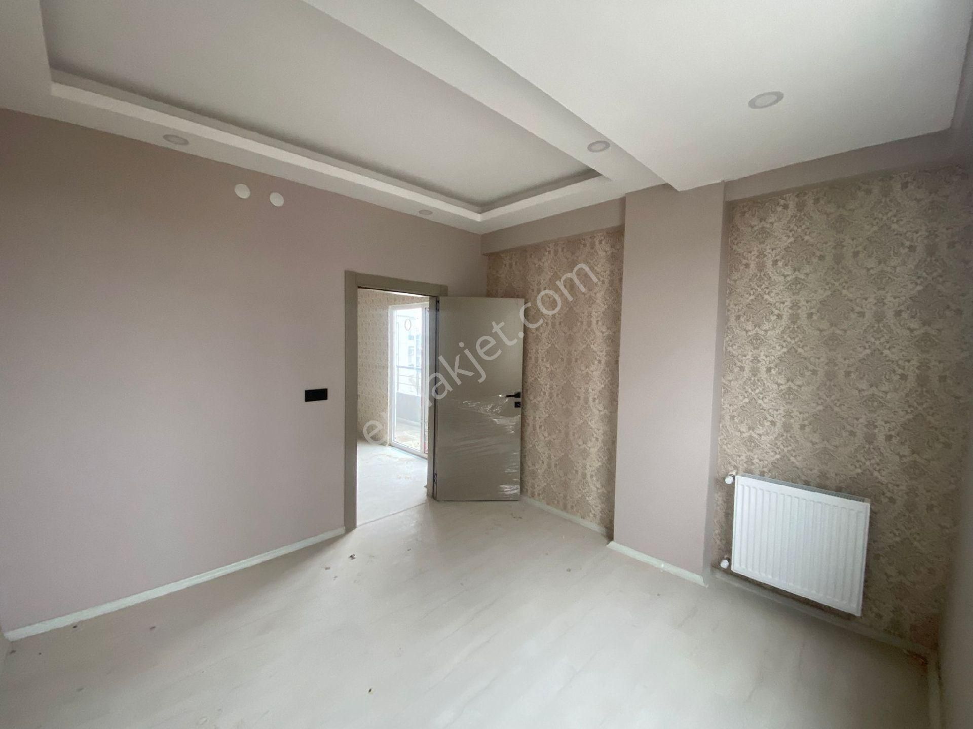 Cadde Seyrandan Satılık 2+0 - Görsel 11